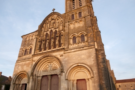 L'auberge de la tuilerie The Vézelay basilica